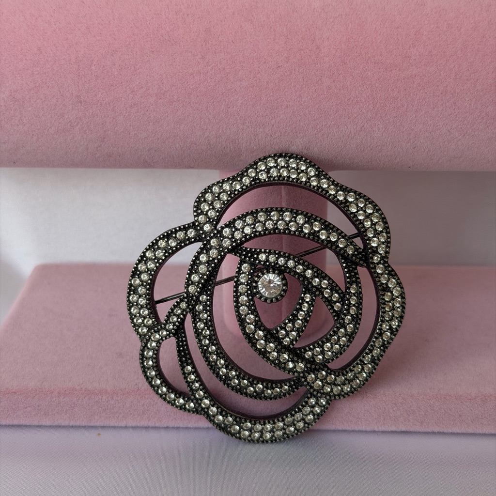 Christian Dior Vintage Clear Rhinestone Black Rose Flower Large Pin Brooch